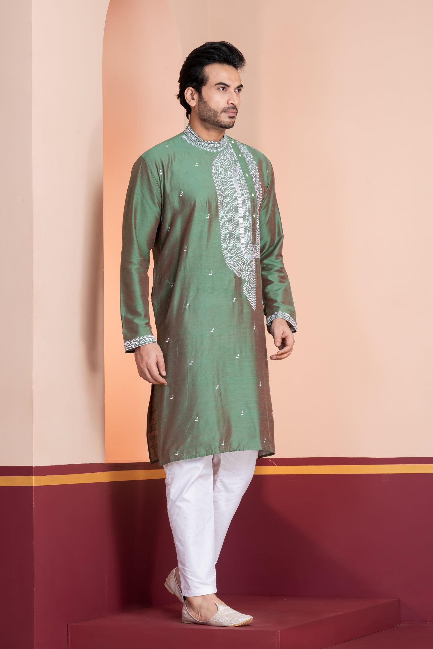 Raw Silk Side Neck Embroidery