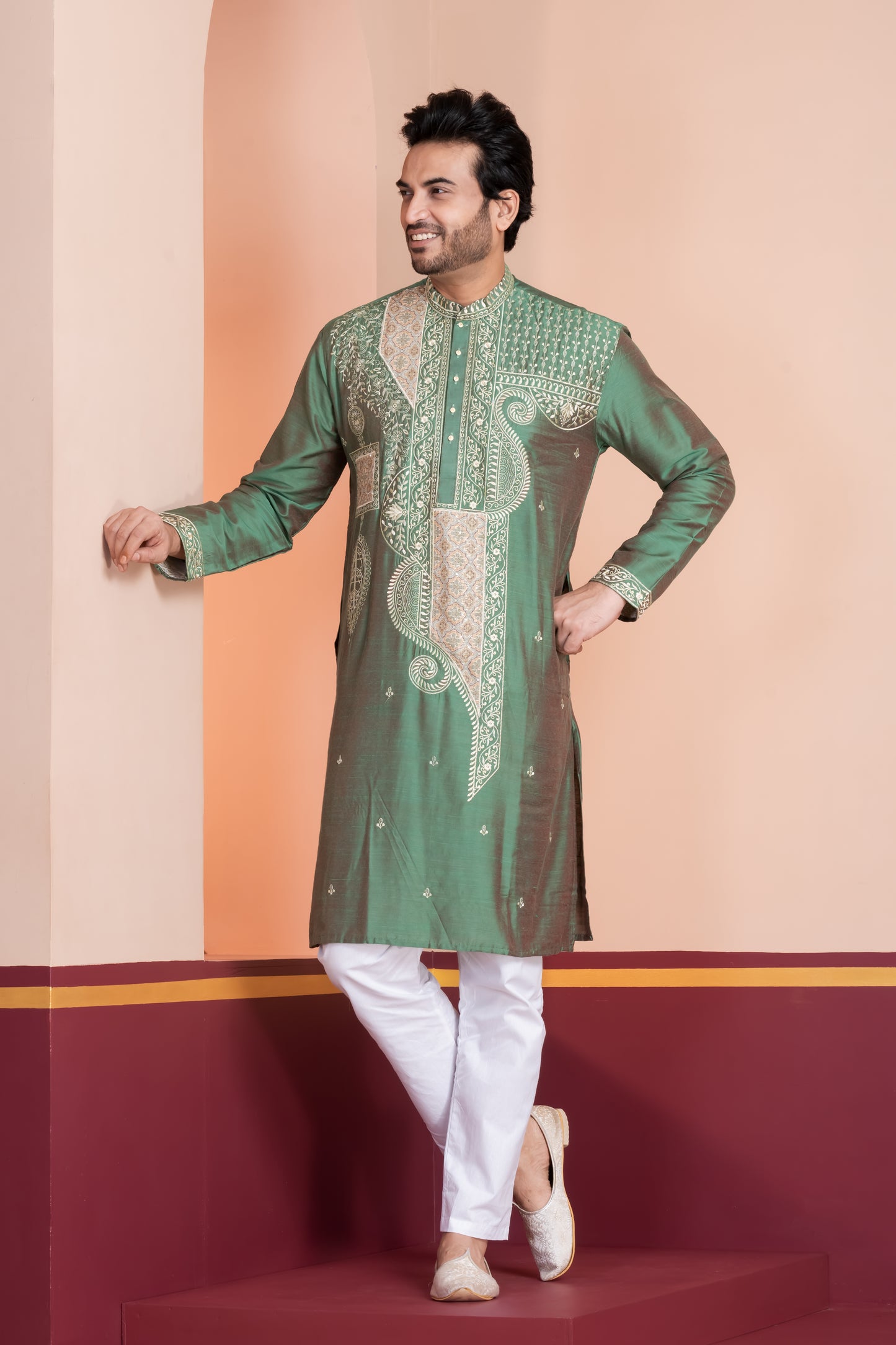 Title Raw Silk, Side Panel (Green)